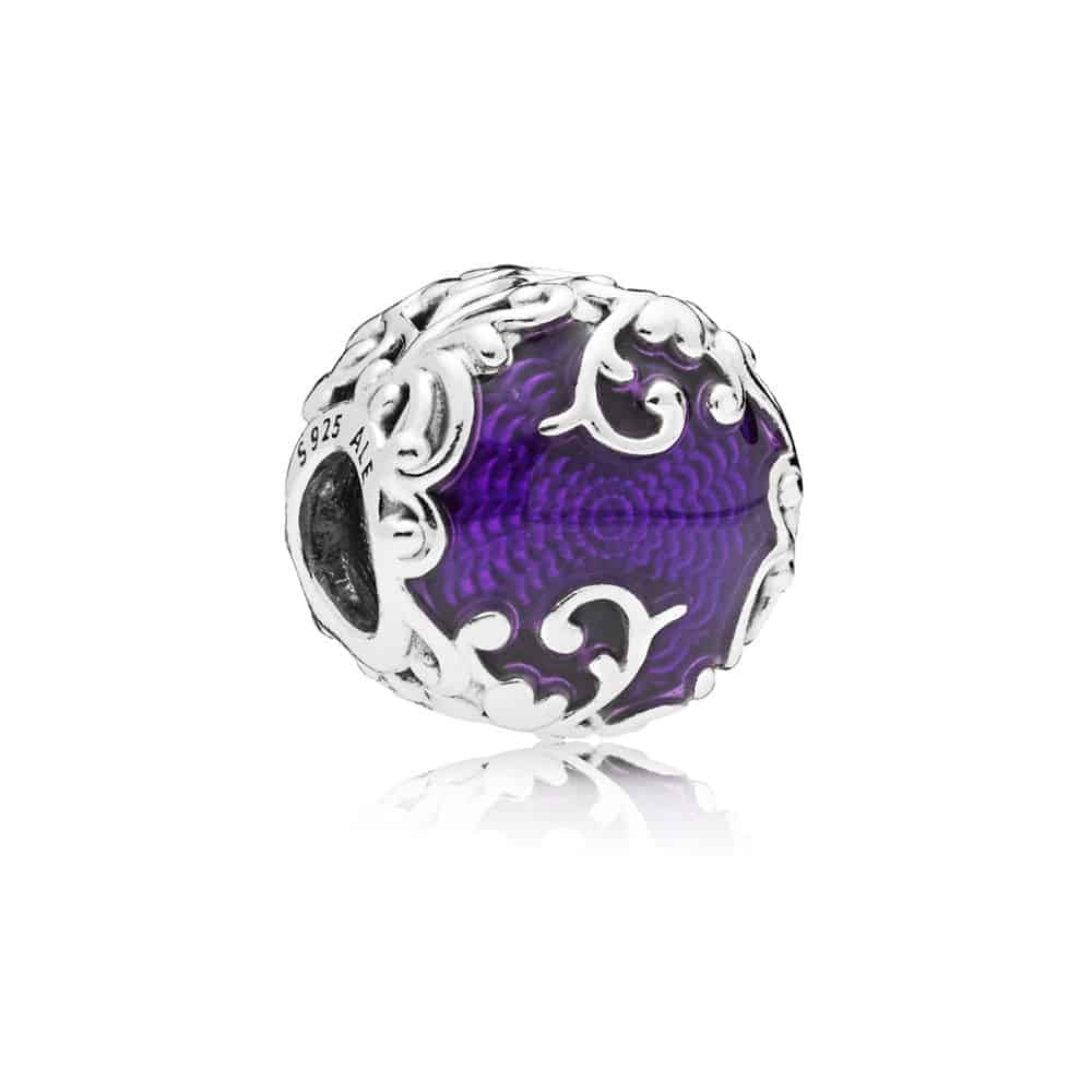Charm Beauté royale 45€ - 797607EN13 Charm Beauté royale 45€ - 797607EN13