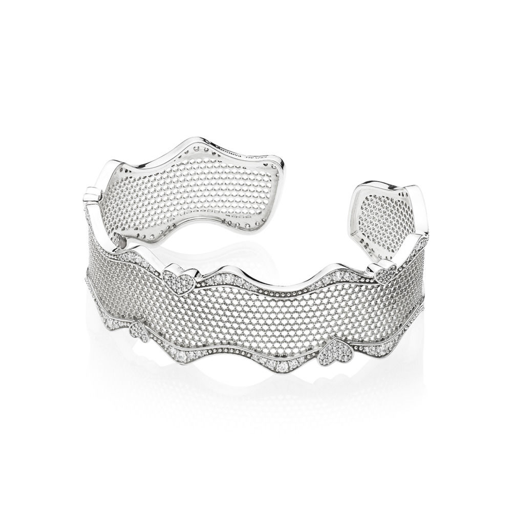 Jonc Dentelle de l amour 249€ - 597704CZ Jonc Dentelle de l amour 249€ - 597704CZ