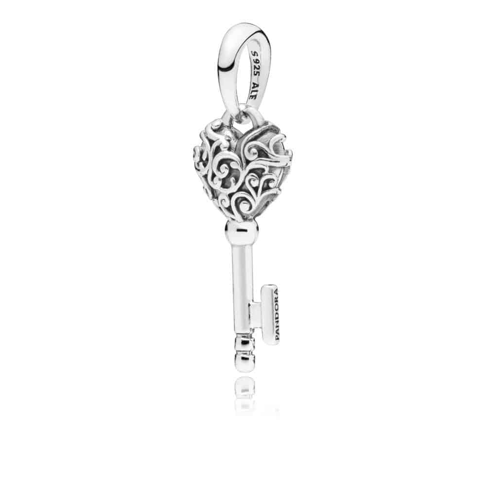 Pendentif Clé Royale 39€ - 397725 Pendentif Clé Royale 39€ - 397725
