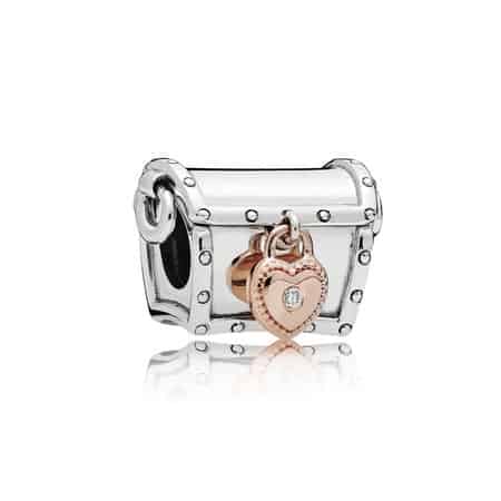 Club 2019 Pandora Rose Charm Club 2019 Pandora Rose Charm