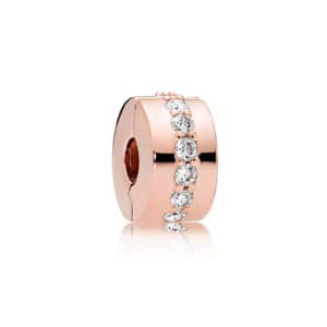 Clip Chemin Lumineux 49€ - 781972CZ Clip Chemin Lumineux 49€ - 781972CZ