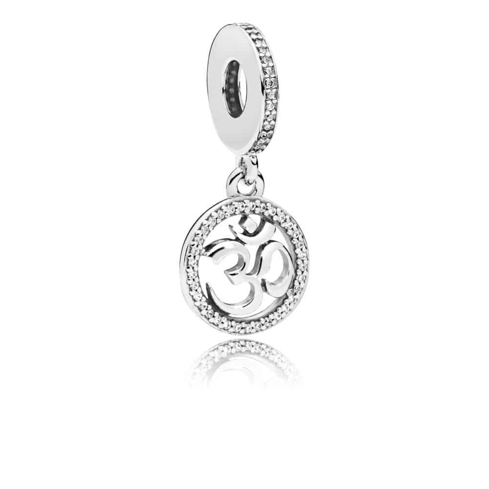 Charm Aum / Om 49€ Charm Aum / Om 49€