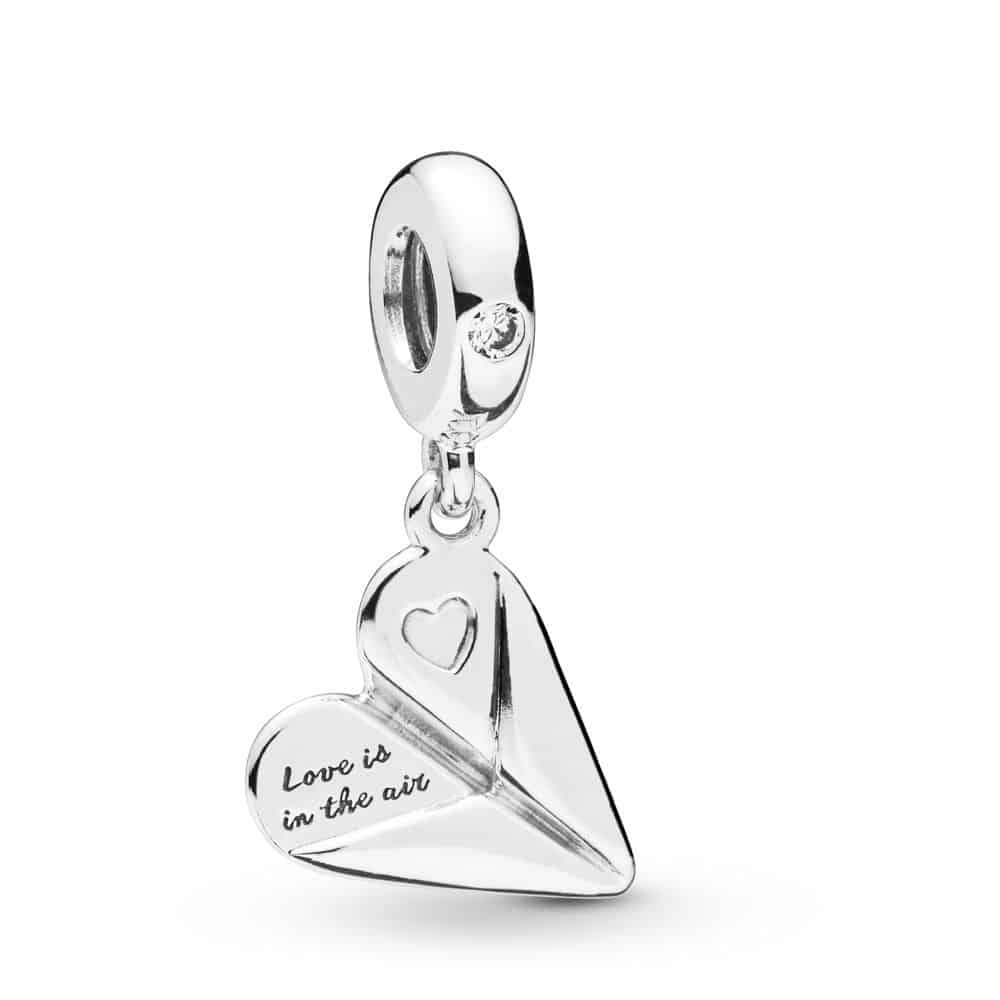 Charm pendant avion-coeur papier en argent 39€ Charm pendant avion-coeur papier en argent 39€