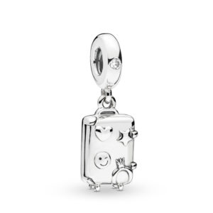 Charm pendant Valise en Argent 49€ Charm pendant Valise en Argent 49€