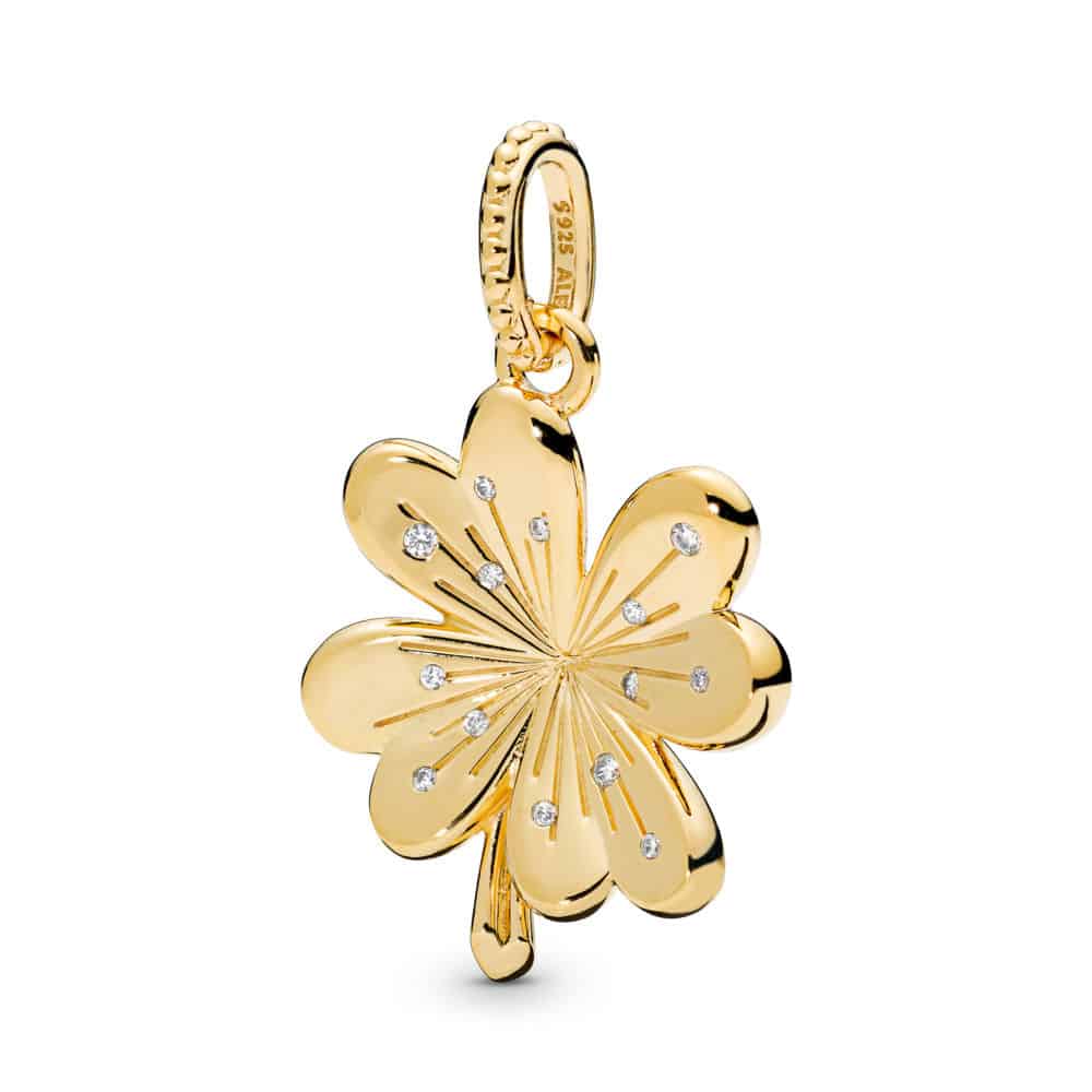 Pendentif Trèfle à Quatre Feuilles en PANDORA Shine 89€ - 367935CZ Pendentif Trèfle à Quatre Feuilles en PANDORA Shine 89€ - 367935CZ