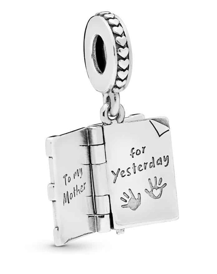 Charm Pendant Livre de Famille en Argent 49€ - 798105 Charm Pendant Livre de Famille en Argent 49€ - 798105