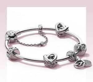 Collection fête des mères : Liens de l'amour