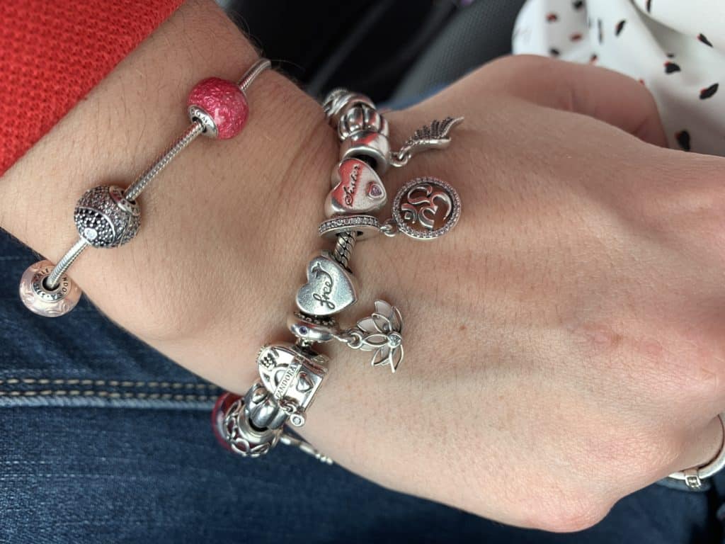 Mon bracelet Essence Mon bracelet Premier moment Mon bracelet Essence Mon bracelet Premier moment