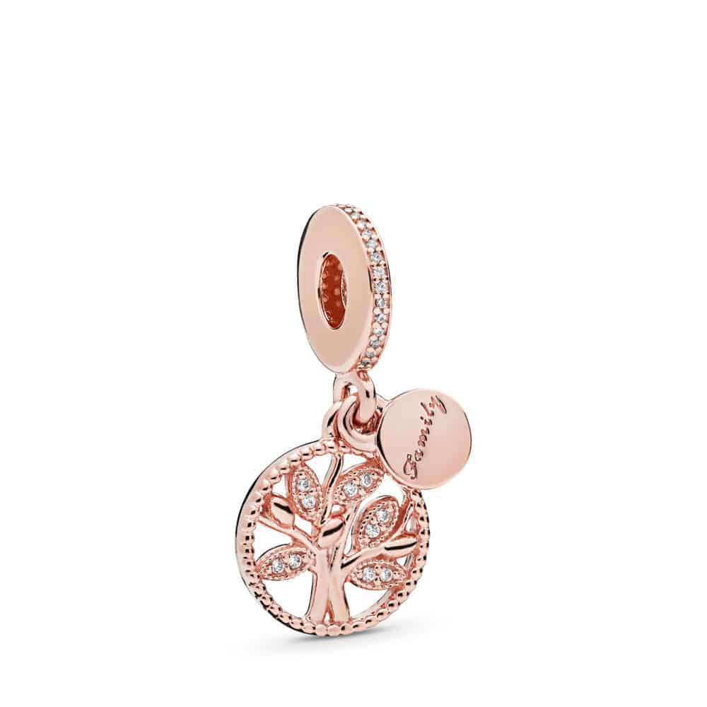 Charm Pendentif Héritage Familial PANDORA Rose 79,00 € - 781728CZ Charm Pendentif Héritage Familial PANDORA Rose 79,00 € - 781728CZ