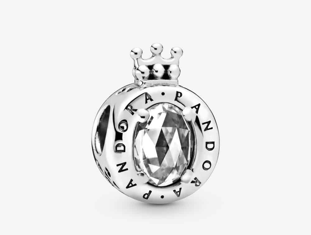 Charm O Couronné Scintillant Incolore 65€ - 798266CZ Charm O Couronné Scintillant Incolore 65€ - 798266CZ