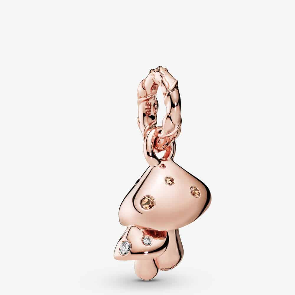 Charm pendant Champignons Scintillants 69,00 € - 788240NEP Charm pendant Champignons Scintillants 69,00 € - 788240NEP