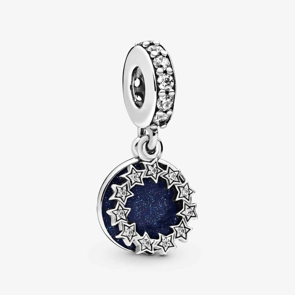Charm Pendant Étoiles Inspirantes 55,00 € - 798433C01 Charm Pendant Étoiles Inspirantes 55,00 € - 798433C01