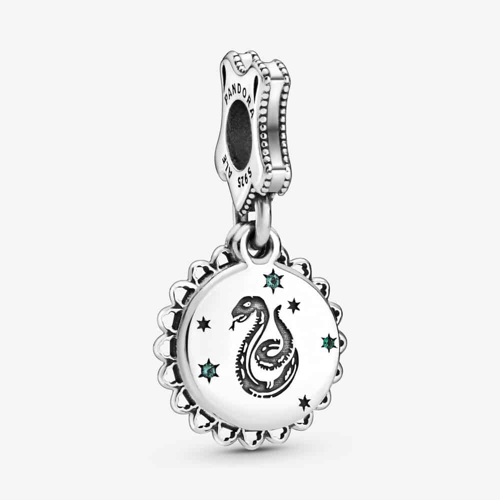 Charm Pendant Serpentard Harry Potter Pandora 49€ - 798620C01 Charm Pendant Serpentard Harry Potter Pandora 49€ - 798620C01