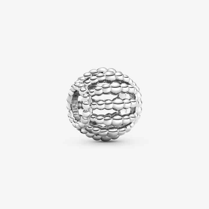 Charm Ajouré Perlé 25,00 € - 798679C00 Charm Ajouré Perlé 25,00 € - 798679C00