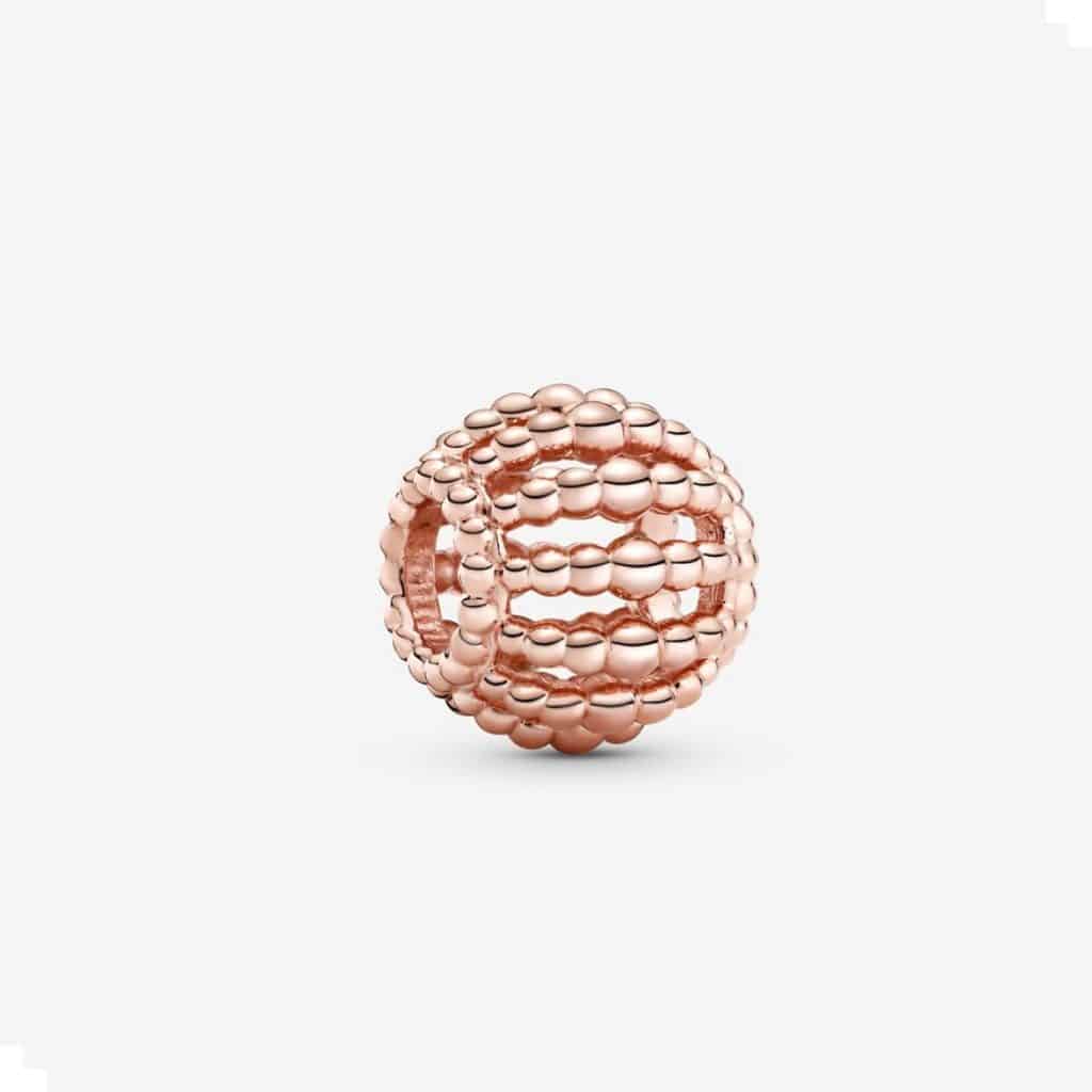 Charm Ajouré Perlé 35,00 € - 788679C00 Charm Ajouré Perlé 35,00 € - 788679C00