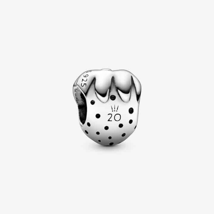 Charm Fraise 29,00 € Charm Fraise 29,00 €