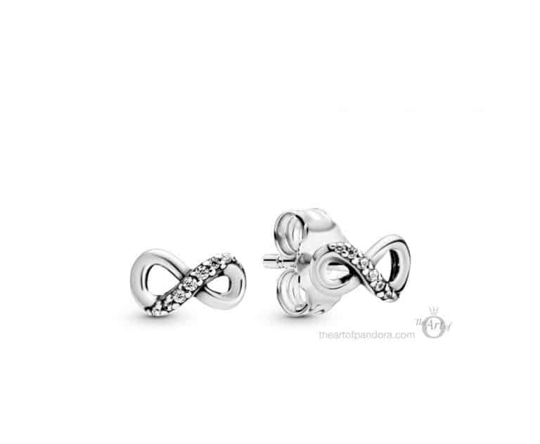 Clous d'oreilles infini : 29€ Clous d'oreilles infini : 29€