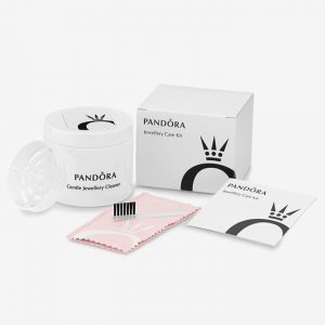 Comment nettoyer ses bijoux Pandora