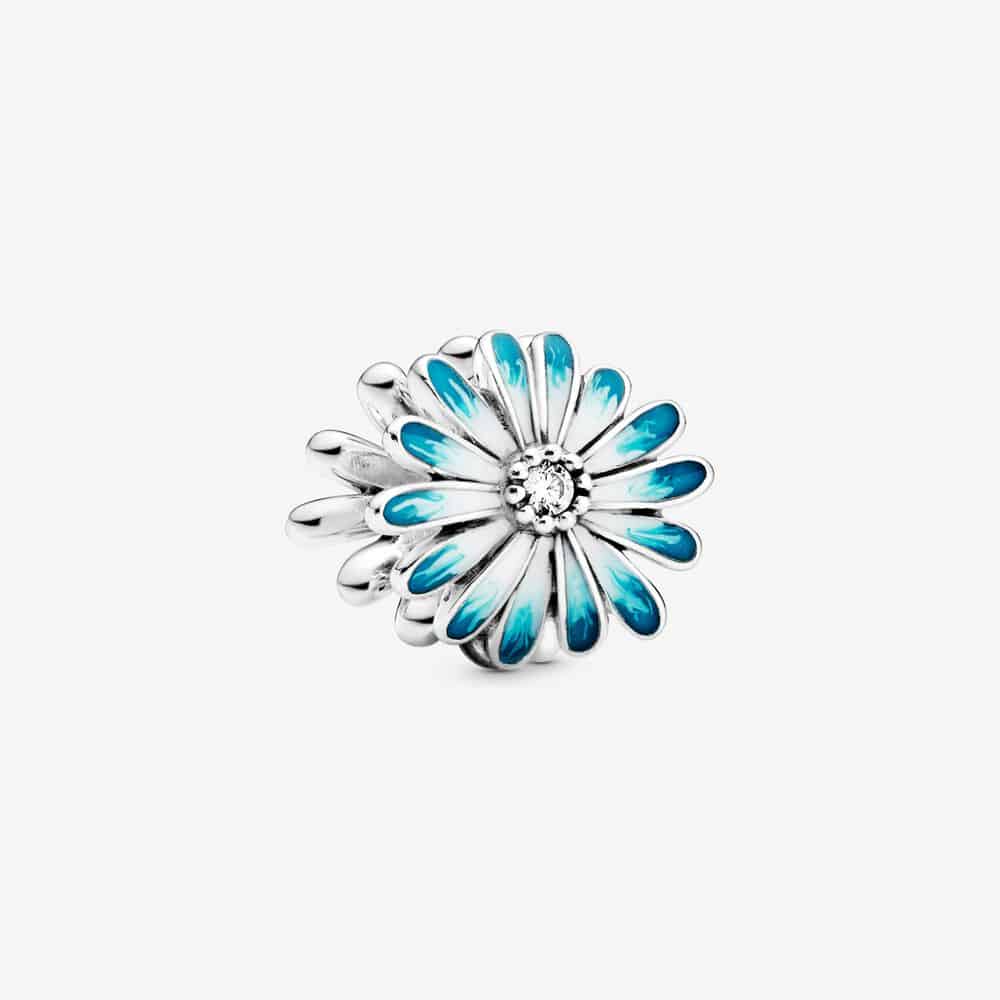 Charm Marguerite Bleu 49,00 € - 798775C01 Charm Marguerite Bleu 49,00 € - 798775C01