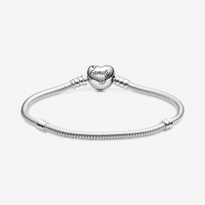 Bracelet Maille Serpent Fermoir Cœur Arbre de Vie Pandora Moments 69,00 € - 598827C01 Bracelet Maille Serpent Fermoir Cœur Arbre de Vie Pandora Moments 69,00 € - 598827C01