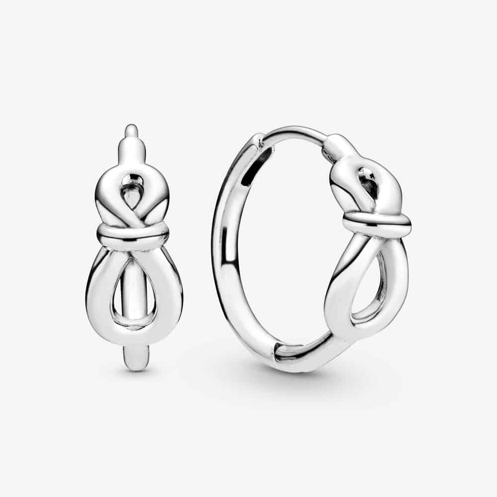 Créoles Nœud Infini 49,00 € - 298889C00 Créoles Nœud Infini 49,00 € - 298889C00