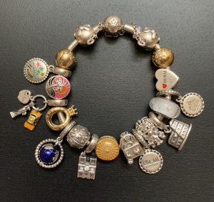 Mon bracelet voyage Pandora s'agrandit