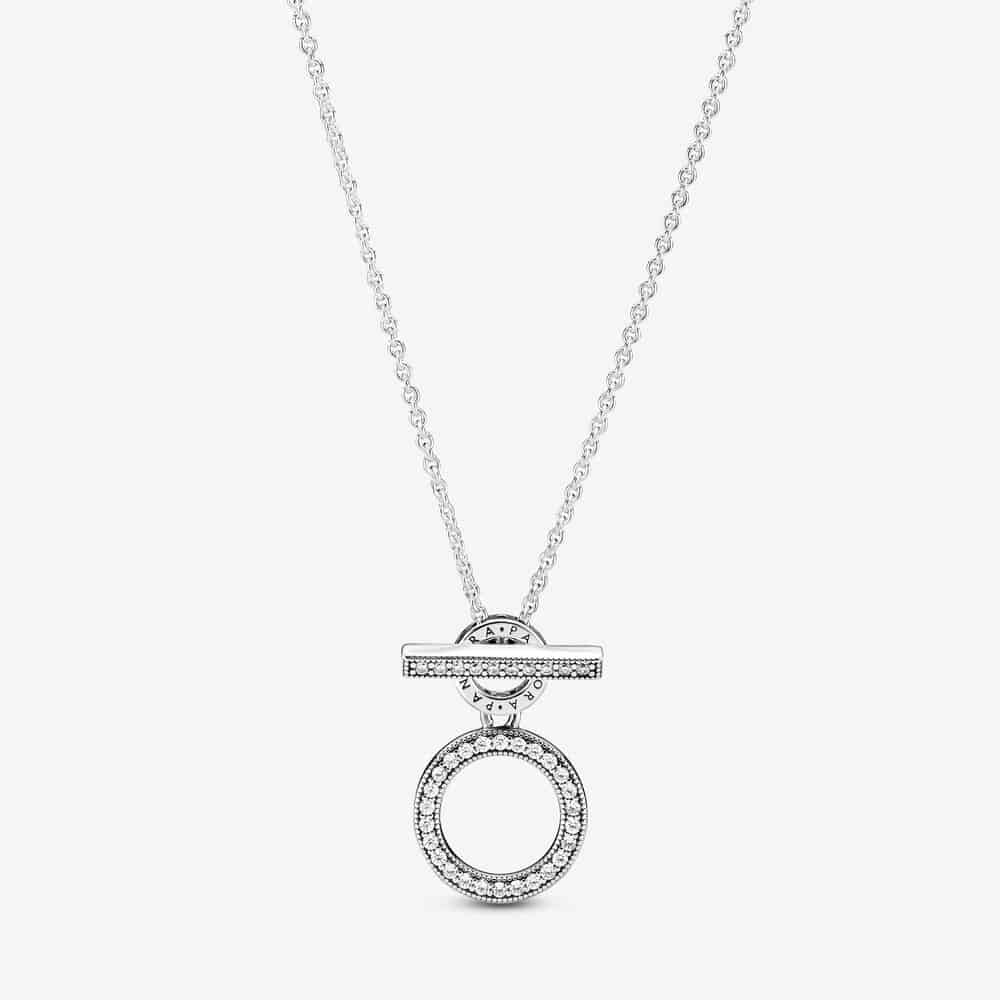 Collier Barre en T Créole Double 89,00 € - 399039C01 Collier Barre en T Créole Double 89,00 € - 399039C01