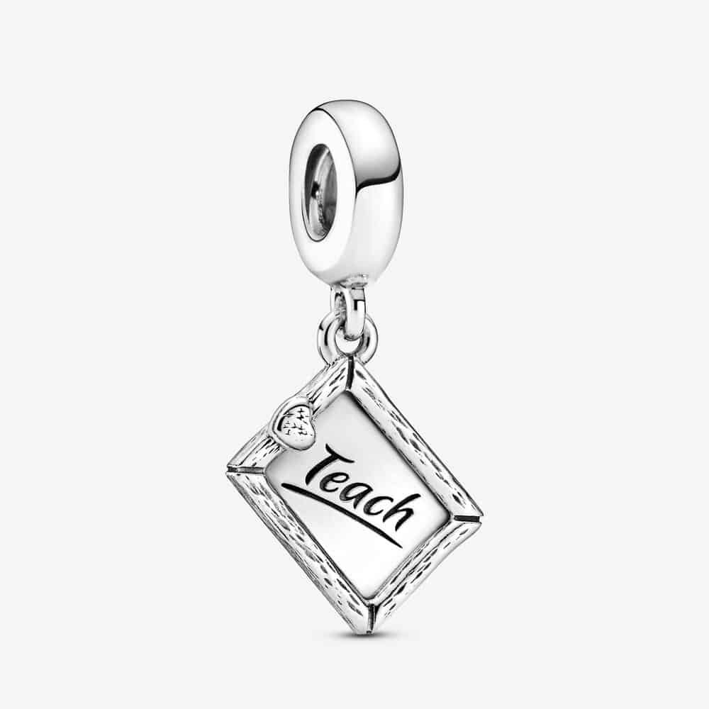 Charm Pendant Tableau Noir 35,00 € - 799108C00 Charm Pendant Tableau Noir 35,00 € - 799108C00