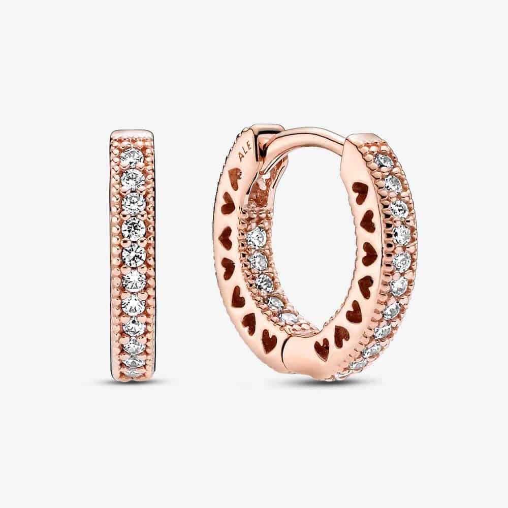 Clous d’Oreilles Couronne Scintillante Rose 59,00 € Clous d’Oreilles Couronne Scintillante Rose 59,00 €