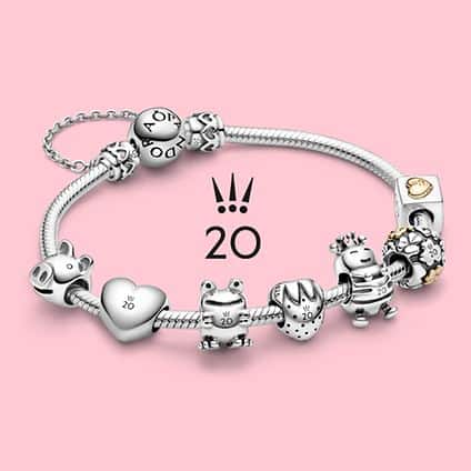 La collection 20 ans Pandora en Août La collection 20 ans Pandora en Août