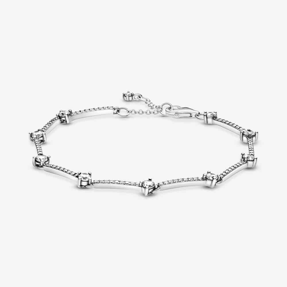Bracelet Constellation Barres Pavé Blanc Scintillant 89,00 € - 599217C02 Bracelet Constellation Barres Pavé Blanc Scintillant 89,00 € - 599217C02