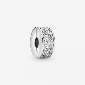 Charm Clip Pavé Transparent 39,00 € - 791817CZ Charm Clip Pavé Transparent 39,00 € - 791817CZ