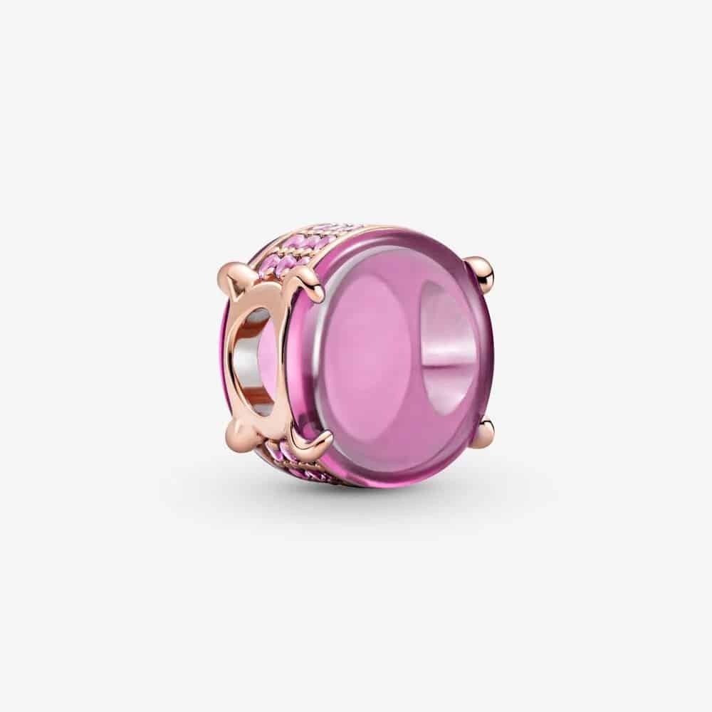 Charm Cabochon Ovale Rose 79,00 € - 789309C02 - Soldée 39€50 Charm Cabochon Ovale Rose 79,00 € - 789309C02 - Soldée 39€50