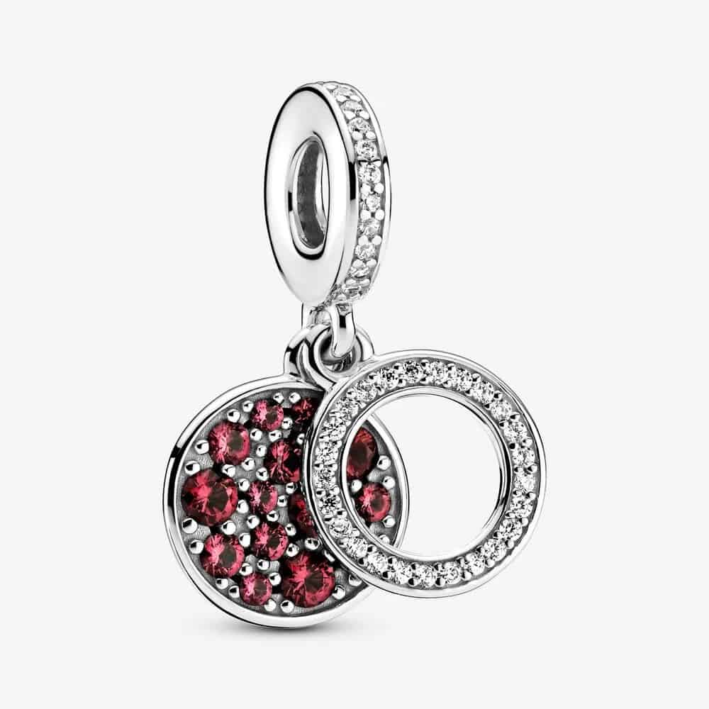 Charm Pendant Double Médaillon Rouge Scintillant 59,00 € - 799186C03 Charm Pendant Double Médaillon Rouge Scintillant 59,00 € - 799186C03