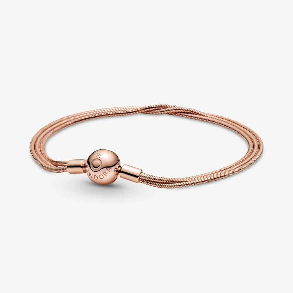 Bracelet Maille Serpent Multi-Rangs Pandora Moments 169,00 € – 589338C00 Bracelet Maille Serpent Multi-Rangs Pandora Moments 169,00 € – 589338C00