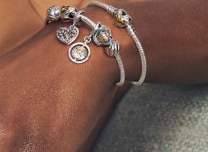 Collection Coeur bombé doré Pandora