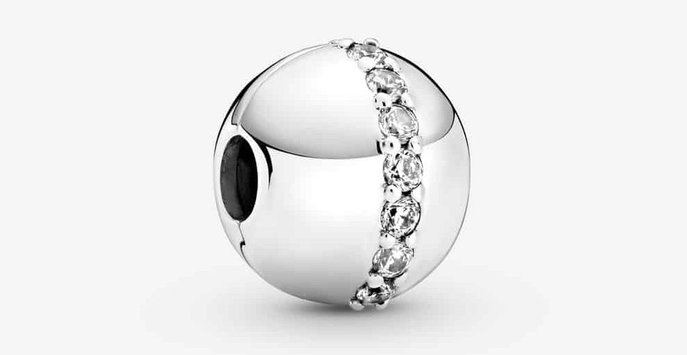 Charm Clip Ligne Scintillante 39,00 € - 799403C01 Charm Clip Ligne Scintillante 39,00 € - 799403C01