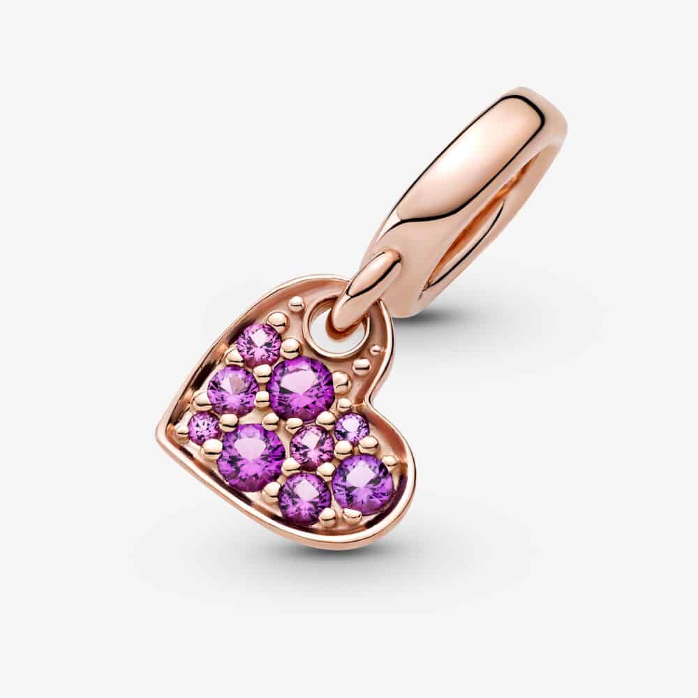 Charm Pendant Cœur Incliné Pavé Violet Royal 39,00 € - 789404C03 Charm Pendant Cœur Incliné Pavé Violet Royal 39,00 € - 789404C03
