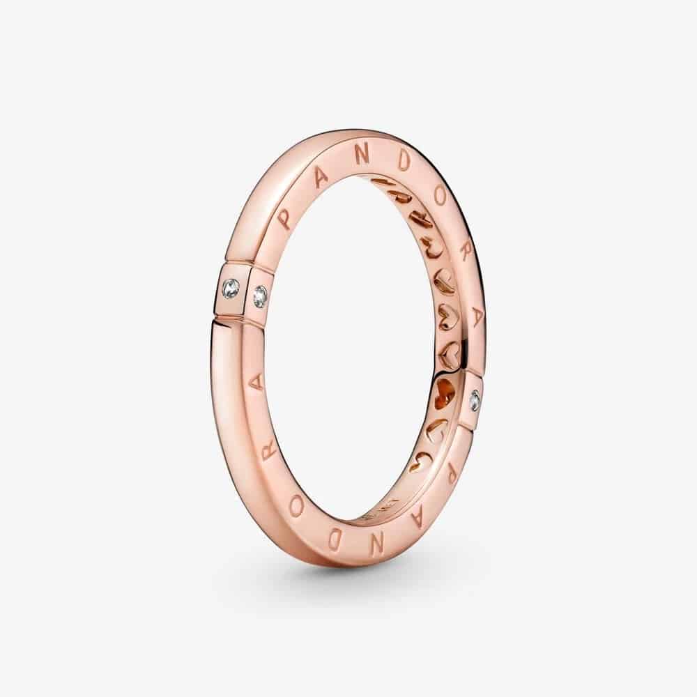 Bague Logo et Cœurs 59,00 € – 189482C01 Bague Logo et Cœurs 59,00 € – 189482C01