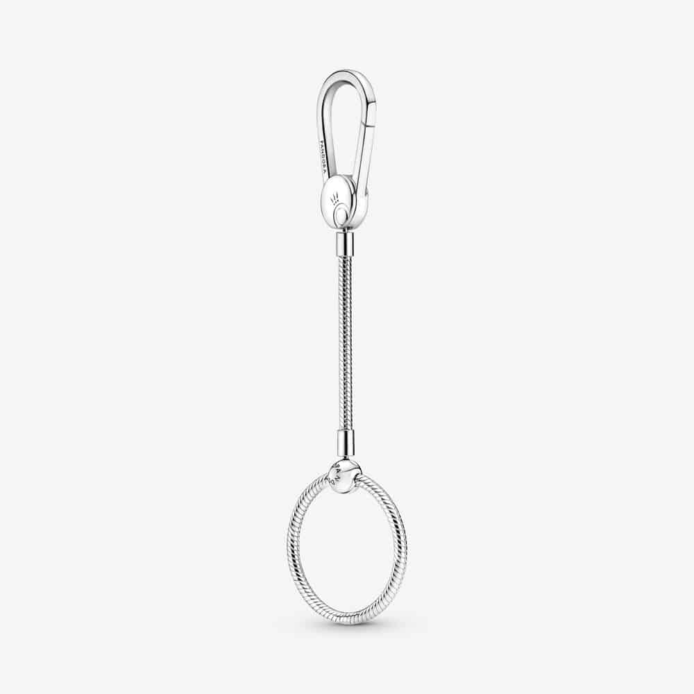 Porte-Charms Pour Sac Medium Pandora Moments 79,00 € - 399571C00 Porte-Charms Pour Sac Medium Pandora Moments 79,00 € - 399571C00