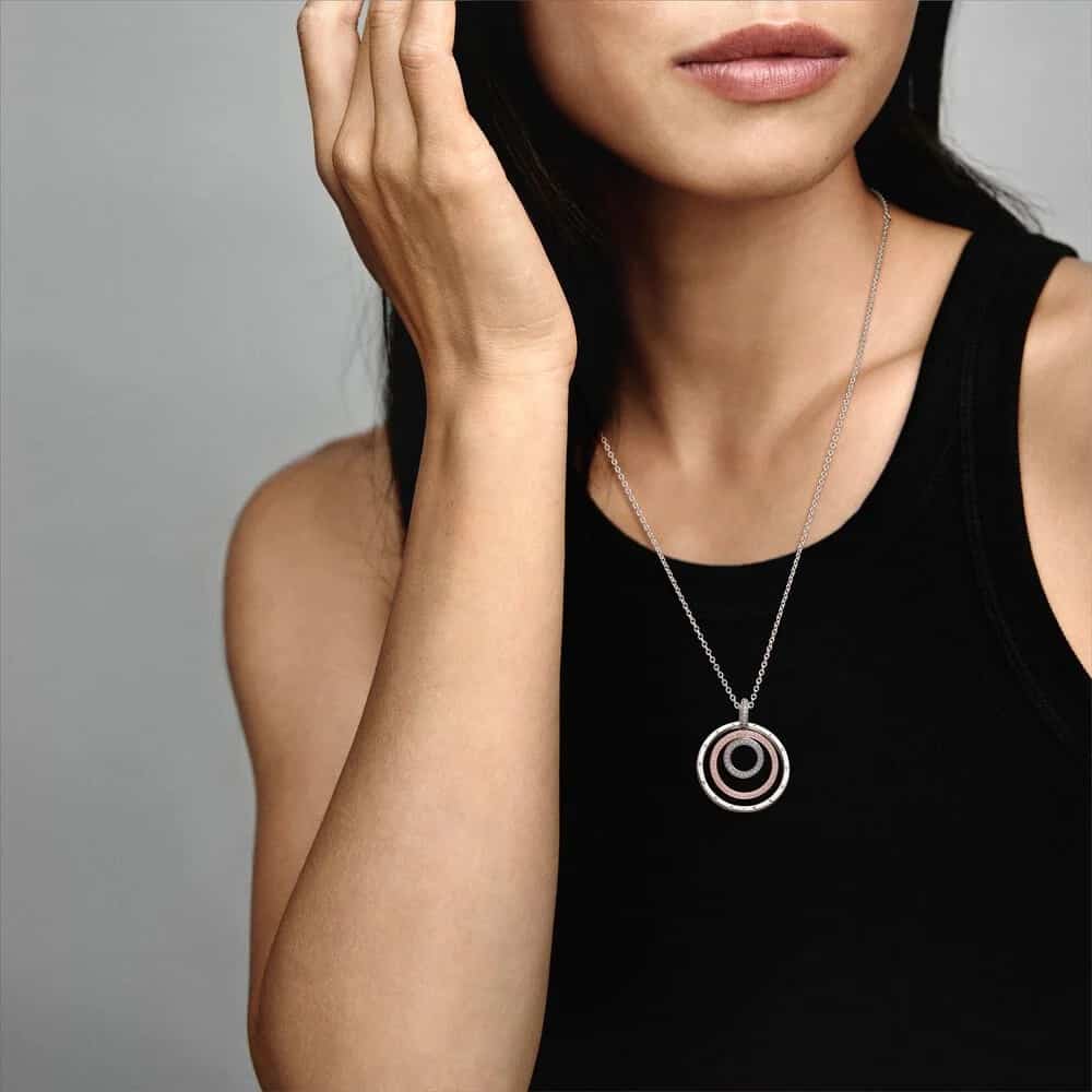 Le collier Triple anneau version long Le collier Triple anneau version long