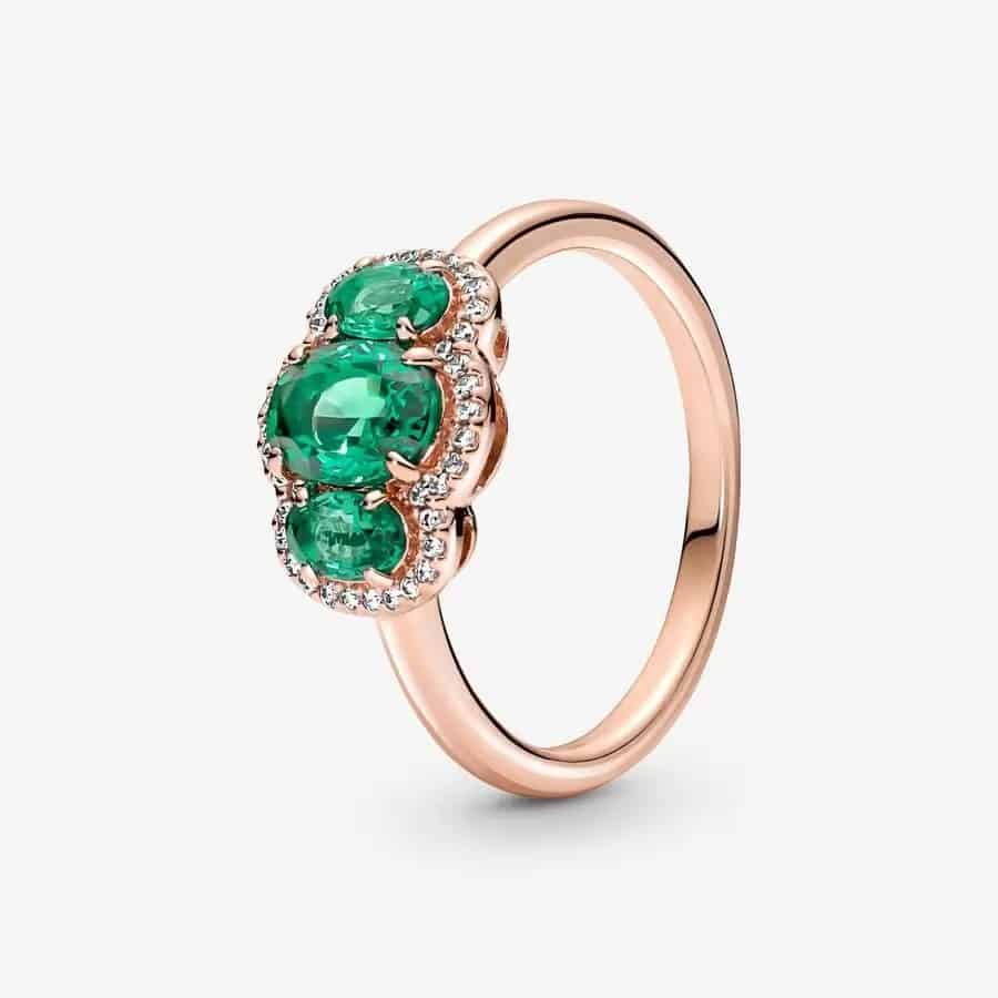 Bague Vintage Trois Pierres 119,00 € - 180057C01 Bague Vintage Trois Pierres 119,00 € - 180057C01