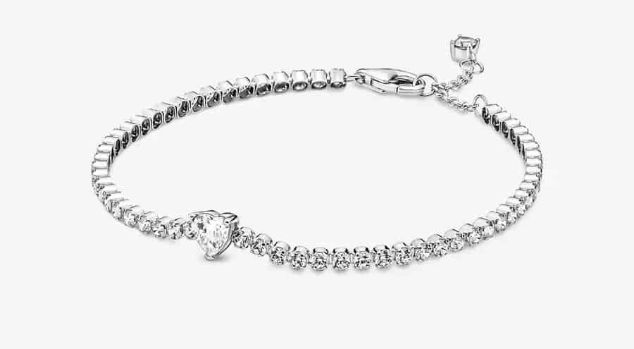 Bracelet Rivière Cœur Scintillant 79,00 € - 590041C01 Bracelet Rivière Cœur Scintillant 79,00 € - 590041C01