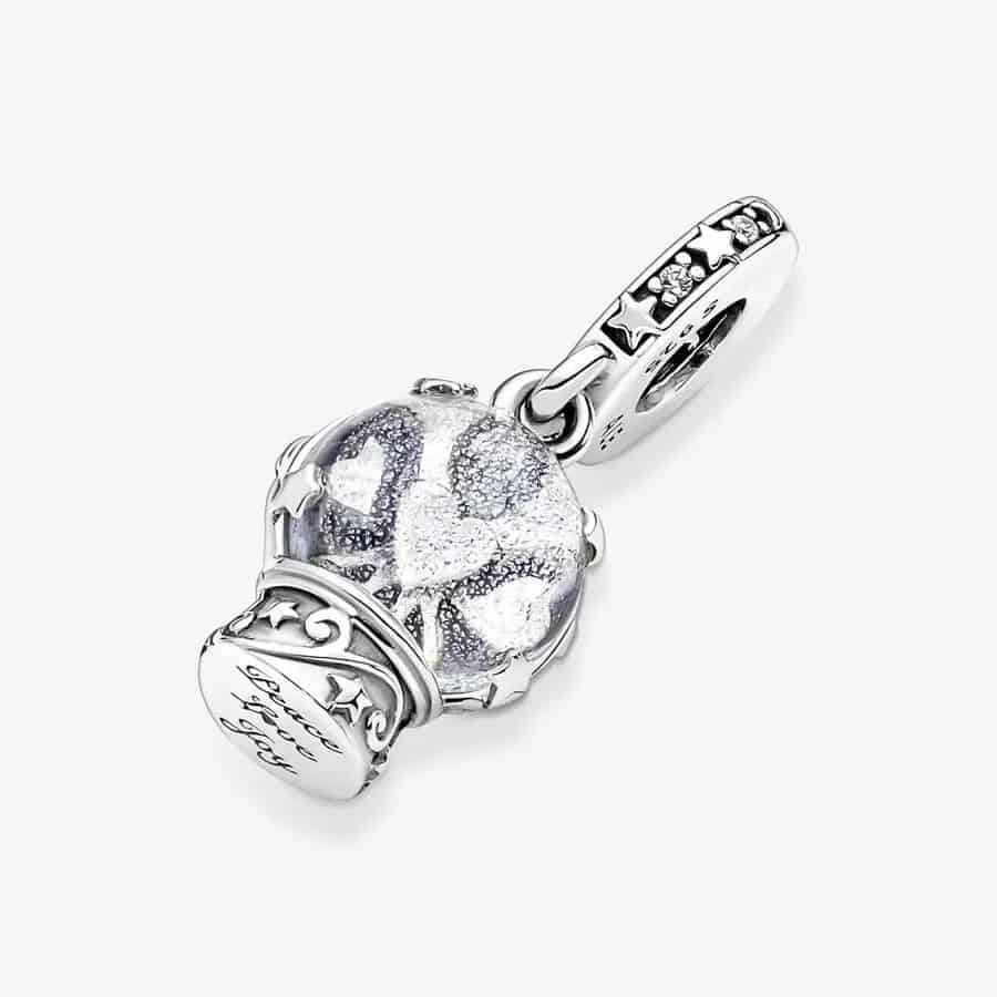 Dos du Charm Pendant Ange Boule à Neige - 59€ - 790027C01 Dos du Charm Pendant Ange Boule à Neige - 59€ - 790027C01