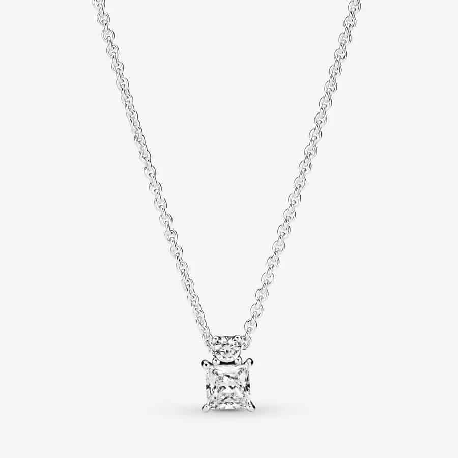 Collier Pendant Rond et Carré Scintillant 79,00 € - 390048C01 Collier Pendant Rond & Carré Scintillant 79,00 € - 390048C01