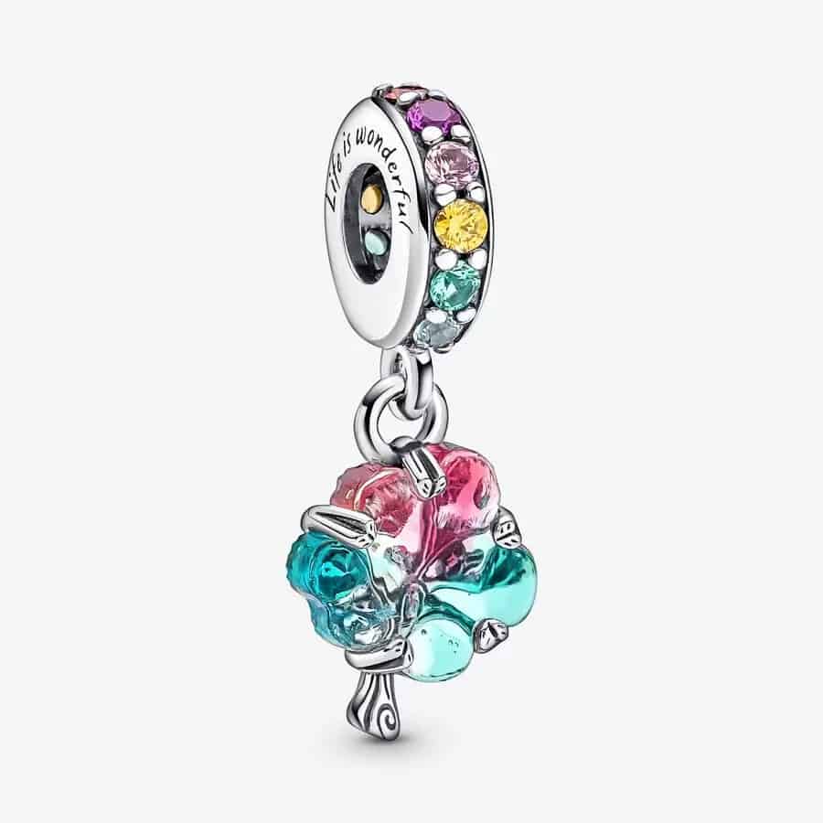 Charm Pendant Verre de Murano Arbre de l'Unité 49,00 € - 790768C01 Charm Pendant Verre de Murano Arbre de l'Unité 49,00 € - 790768C01
