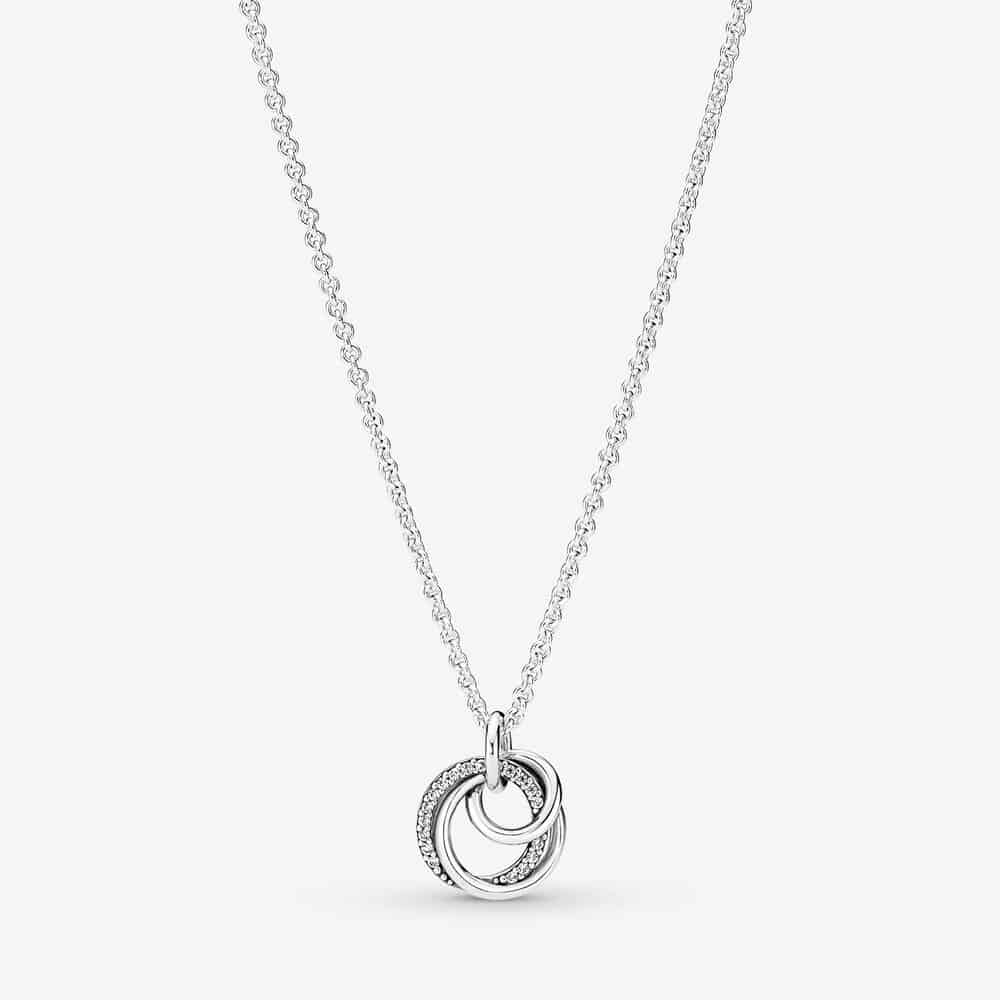 Collier Pendentif Cercles Ma Famille Pour Toujours 69,00 € - 391455C01 Collier Pendentif Cercles Ma Famille Pour Toujours 69,00 € - 391455C01