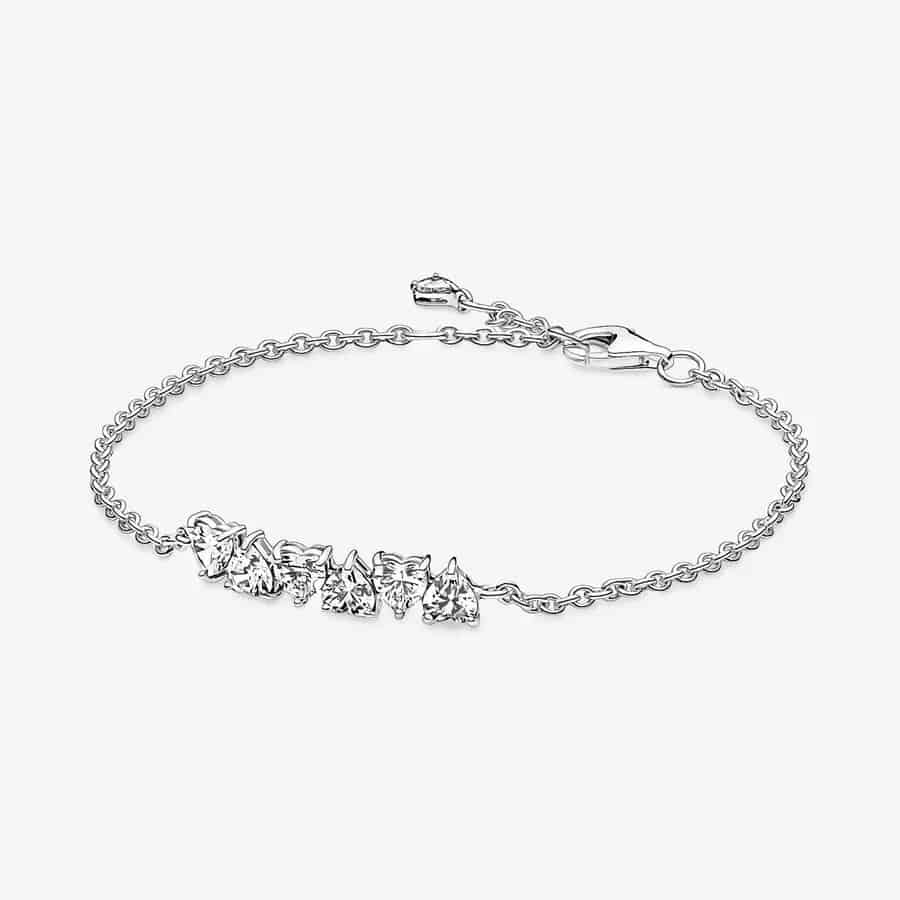 Bracelet Chaîne Cœurs Infinis Scintillants 69,00 € - 591162C01 Bracelet Chaîne Cœurs Infinis Scintillants 69,00 € - 591162C01