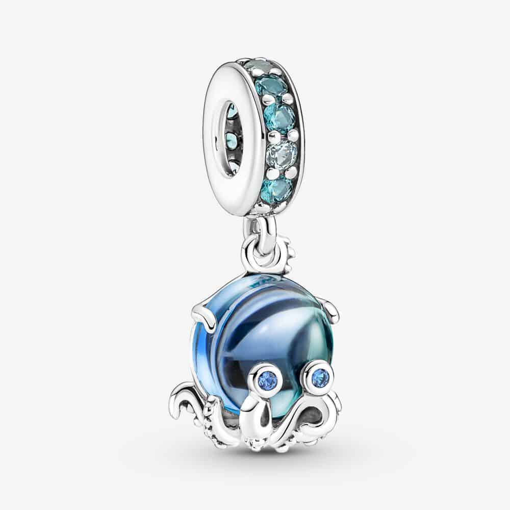 Charm Pendant Poulpe Adorable en Verre de Murano 49,00 € - 791694C01 Charm Pendant Poulpe Adorable en Verre de Murano 49,00 € - 791694C01