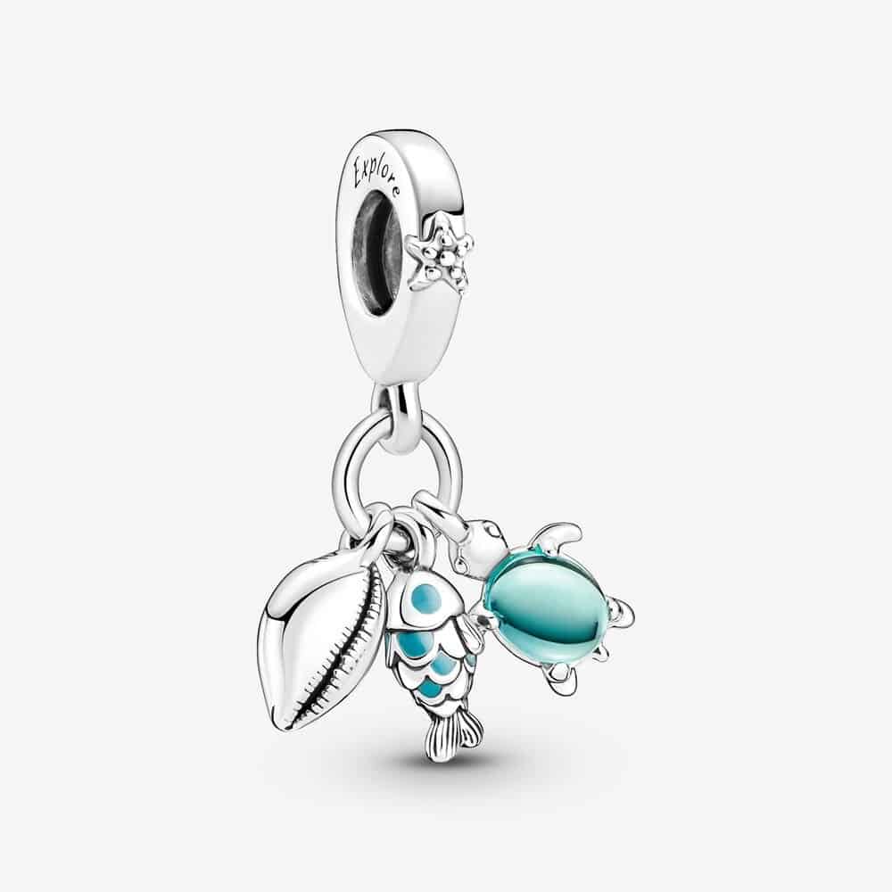 Charm Pendant Triple Poisson, Tortue de Mer et Conque 59,00 € - 791697C01 Charm Pendant Triple Poisson, Tortue de Mer et Conque 59,00 € - 791697C01